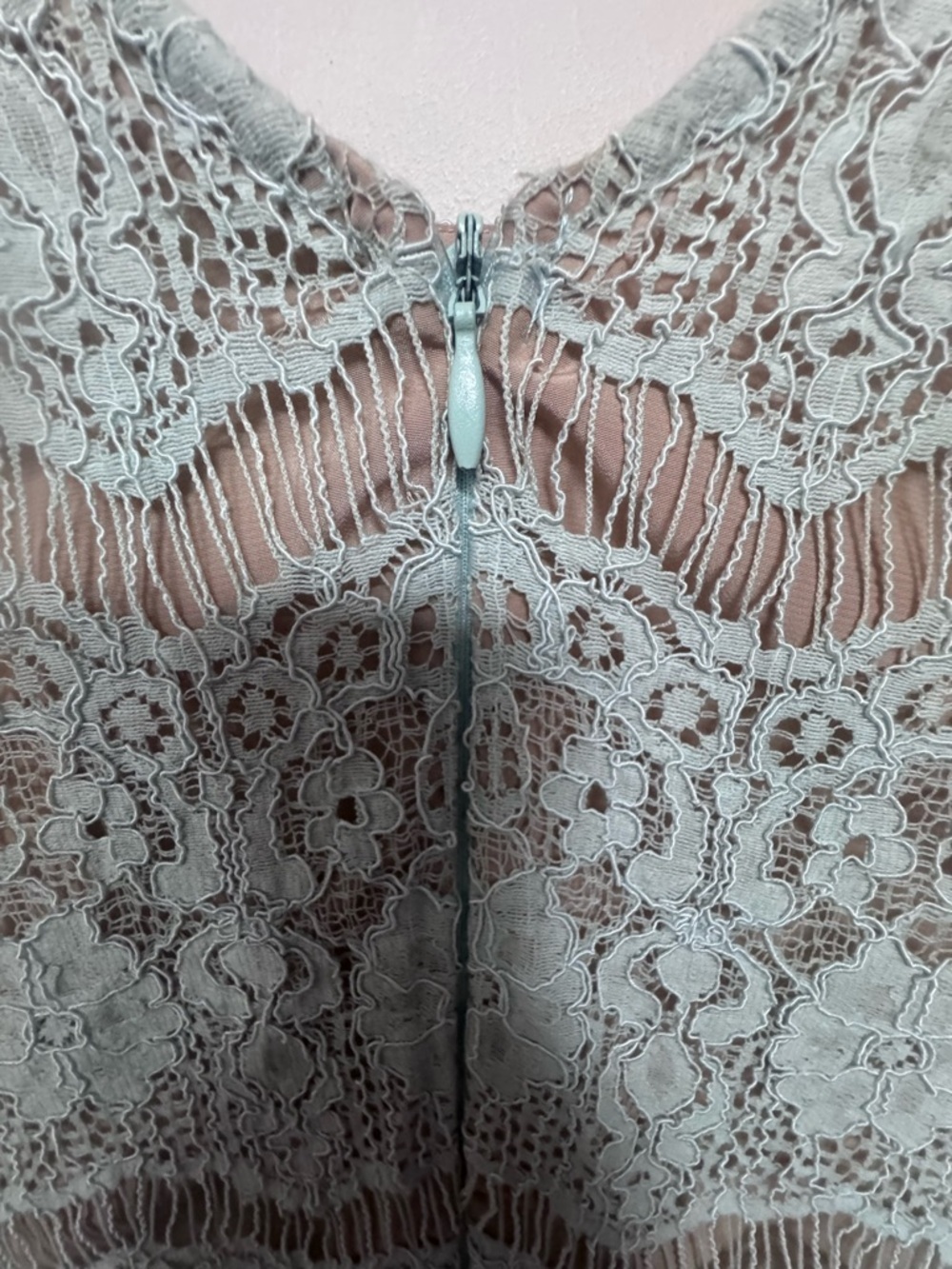 Anthropologie Maeve Mint Green Lace Peplum Blouse Size L Cottagecore Feminine - Picture 3 of 6